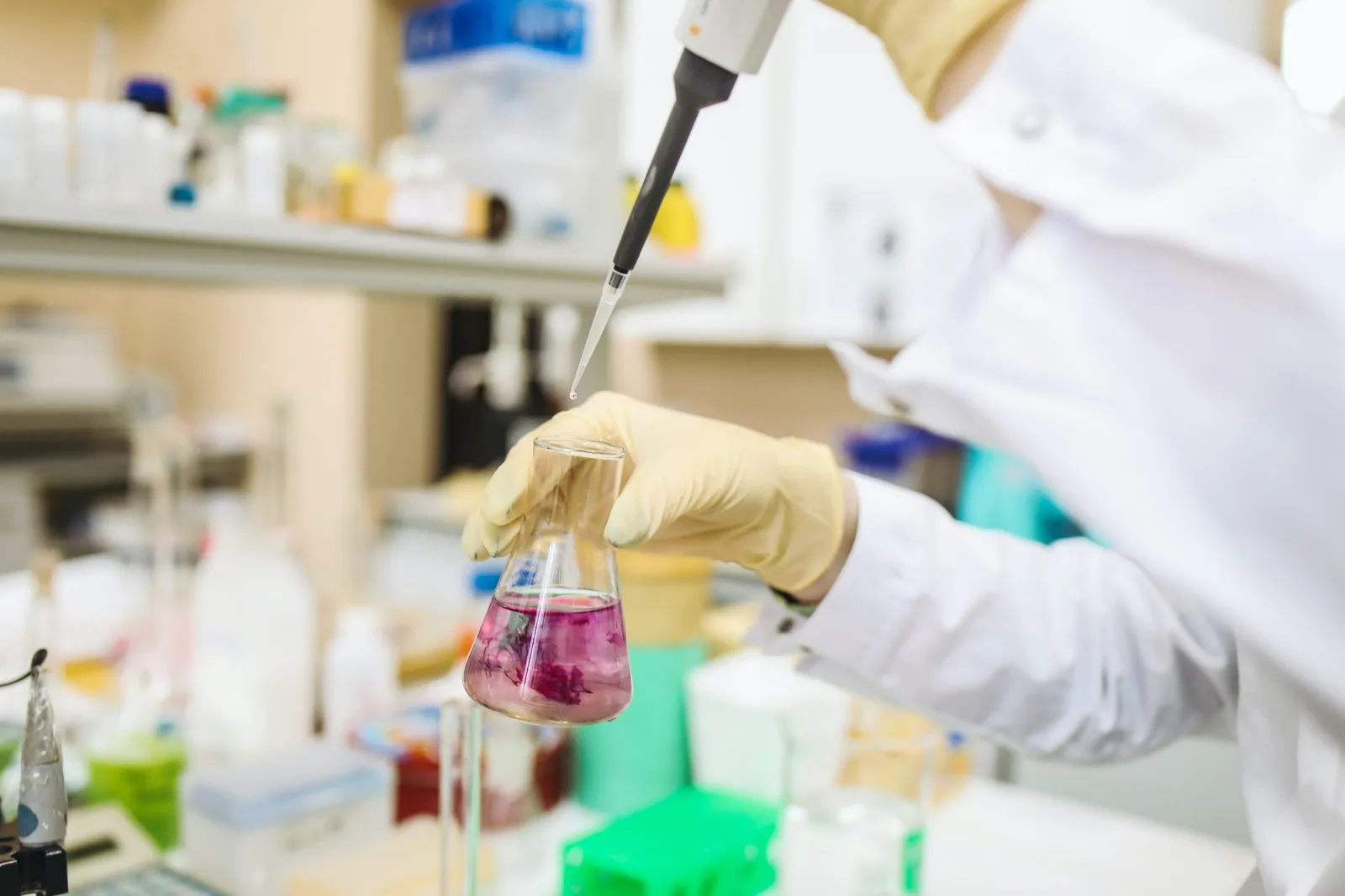 Los 3 beneficios que aporta la transformación digital a las compañías farmacéuticas
