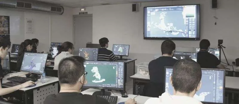 30 años de innovación en videojuegos: El legado de Creanavarra en la formación creativa