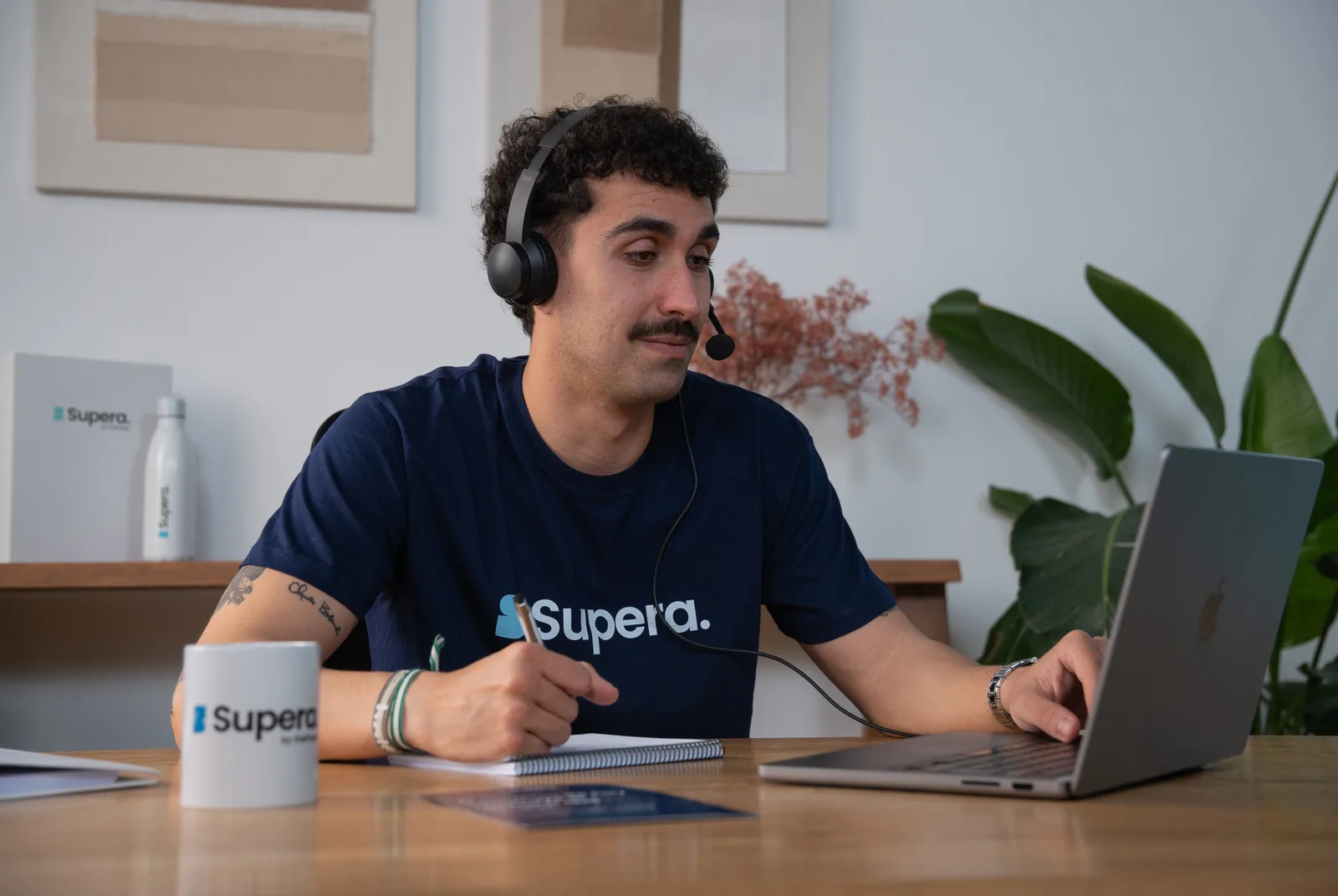Opositar con un trabajo a jornada completa: por dónde se empieza