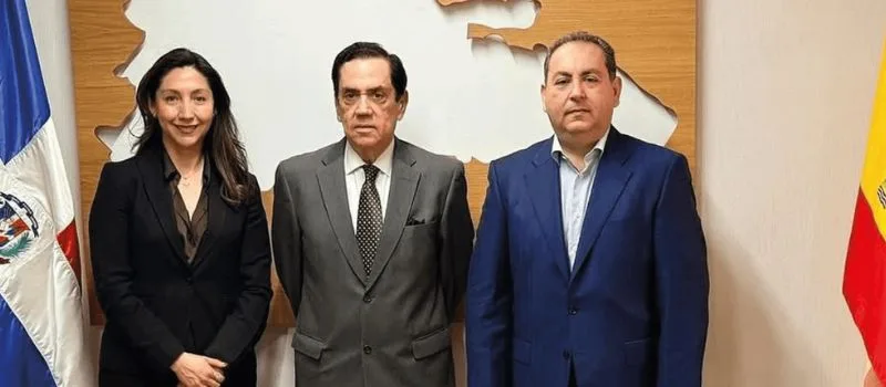 Comitiva del SNS visita CDEI y fortalece cooperación en Madrid