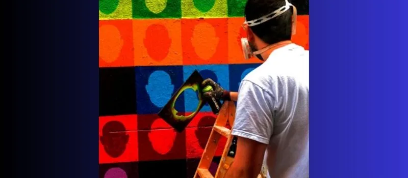 Creanavarra acoge un taller de “Sticker Art” para descubrir el arte urbano en pequeño formato