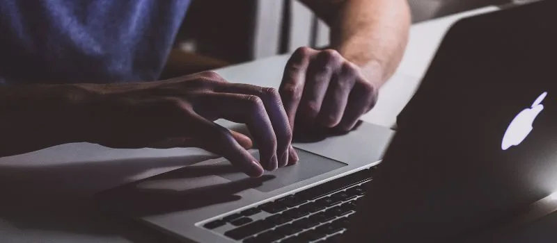 Las empresas y gobiernos intensifican la demanda de profesionales en ciberseguridad ante el aumento de ciberataques