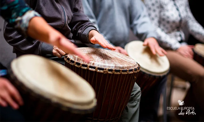 Escuela des Arts explica los beneficios de la musicoterapia