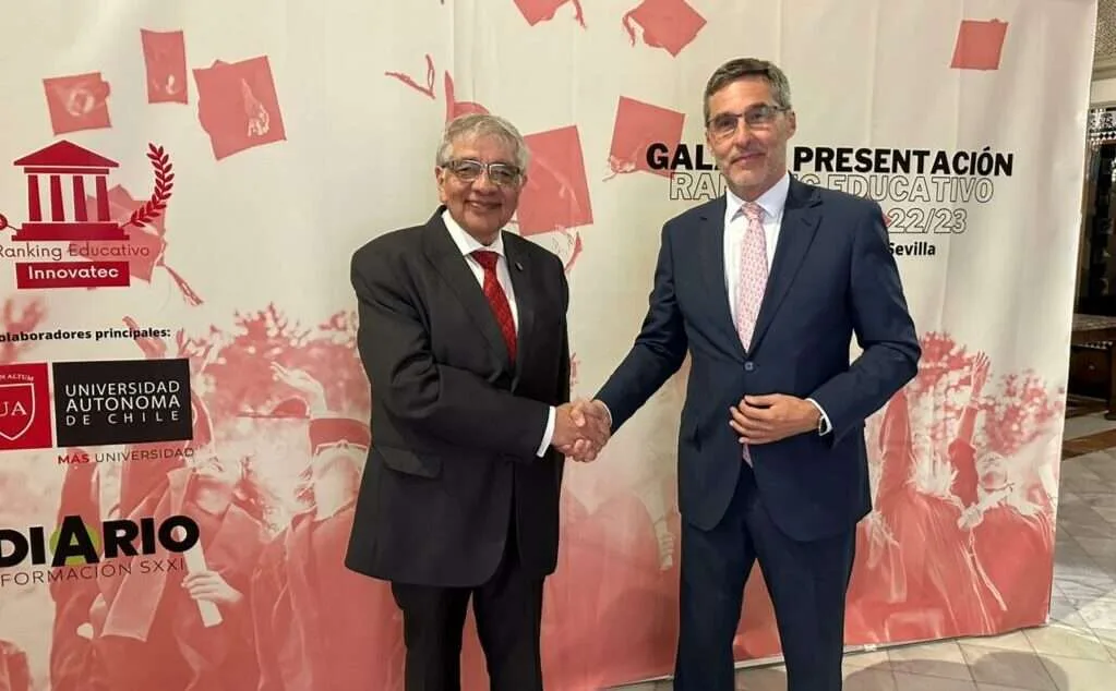 European Open Business School firma convenio con la Universidad Espíritu Santo