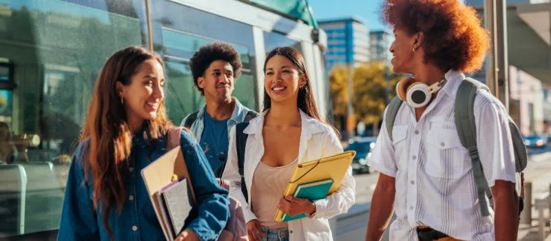 Formación accesible, flexible y con alto impacto en empleabilidad, la línea de Diplomados del grupo educativo SBS