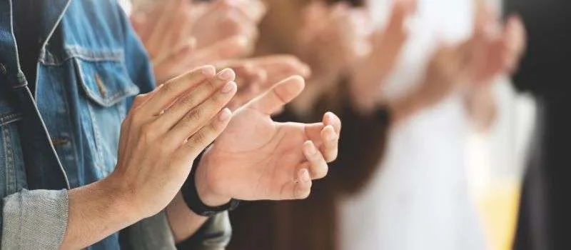 Formación Universitaria, nuevo patrocinador de los Premios Educaweb 2024