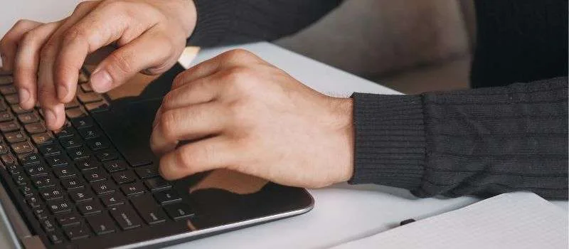 Inteligencia Artificial en la Comunicación y el Marketing: Clave para el Futuro del Sector