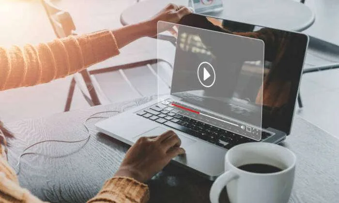 La mejor escuela de negocios para estudiar marketing digital en España
