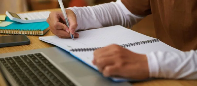 ELBS: la formación online que sí cumple lo que promete — y los alumnos lo certifican