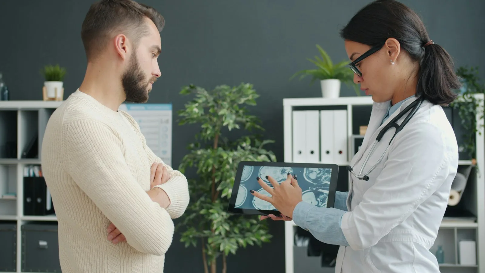 Límite de gastos médicos en el extranjero: cómo interpretar el capital y los sublímites